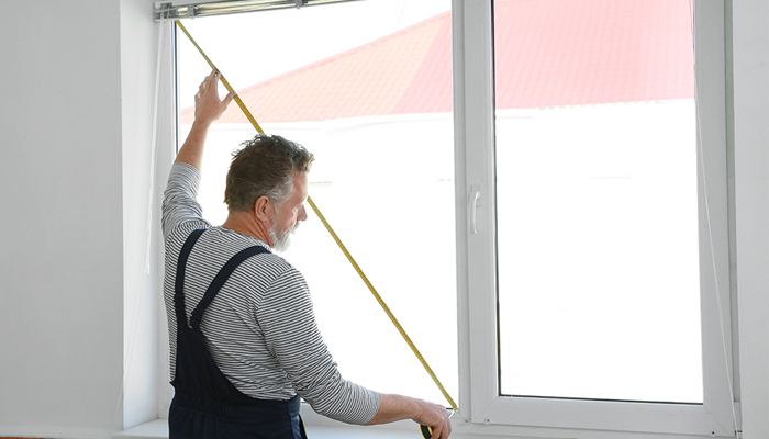Measure windows for blinds